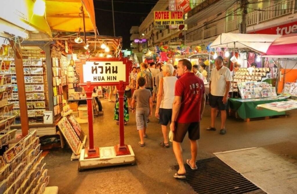 Day trip tour service, provincial sightseeing tours, Bangkok airport transfer service. Hua Hin, throughout Thailand. Prices starting from 1500฿.